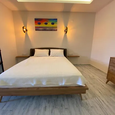Nakas Suites Appartement