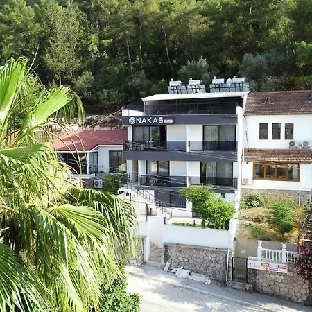 Nakas Suites
