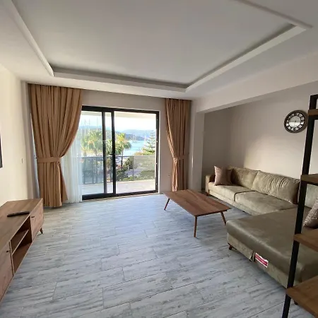 Nakas Suites